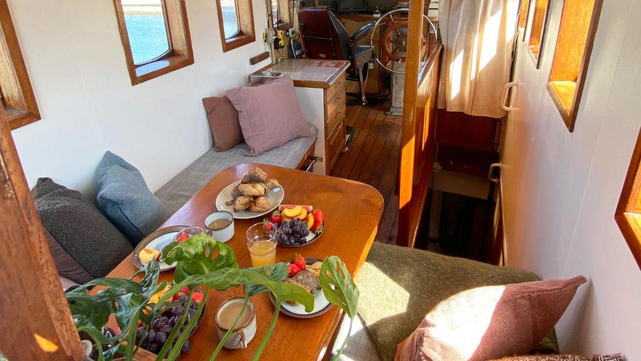 Unique Boat Accomodation - Bornholm Neksø Extérieur photo