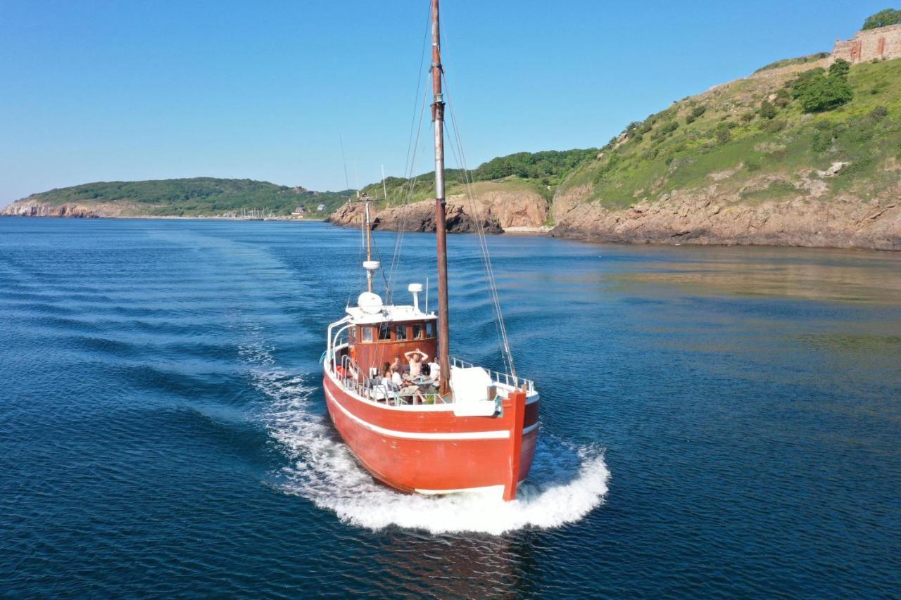 Unique Boat Accomodation - Bornholm Neksø Extérieur photo